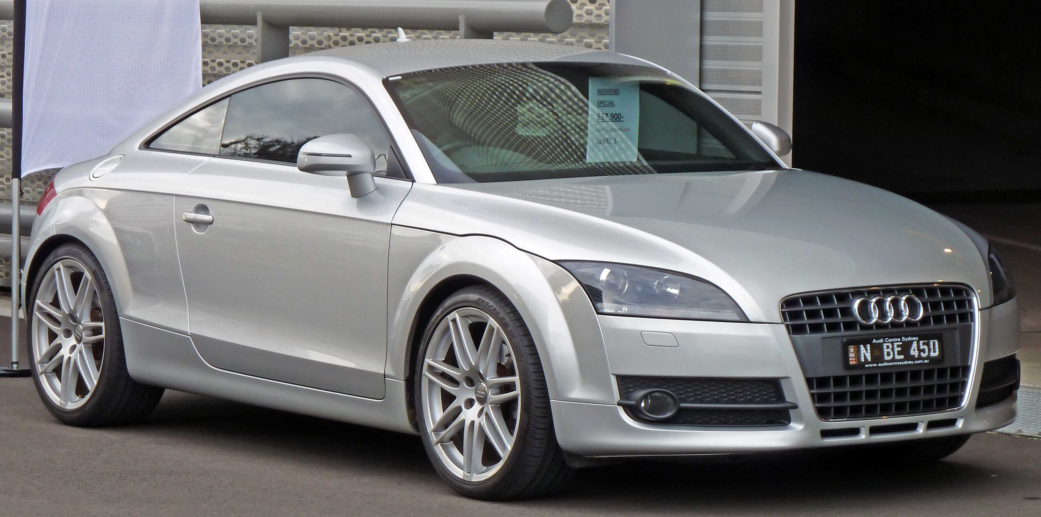 Audi tt 2.0 tfsi coupe