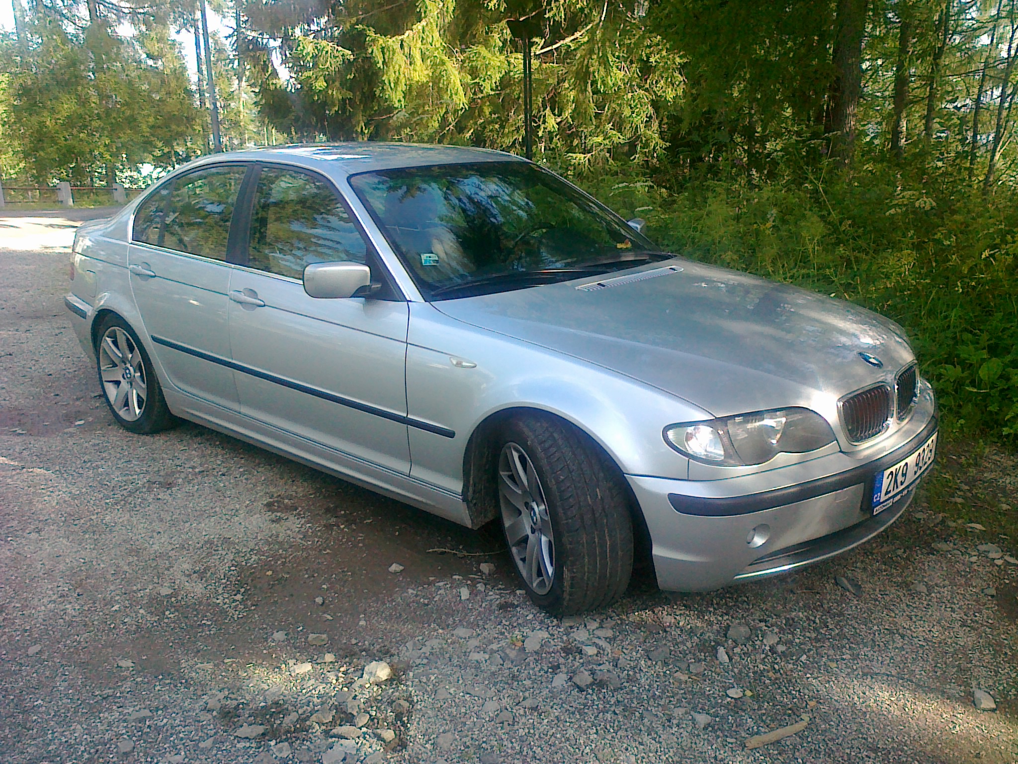 BMW 330d (E46)