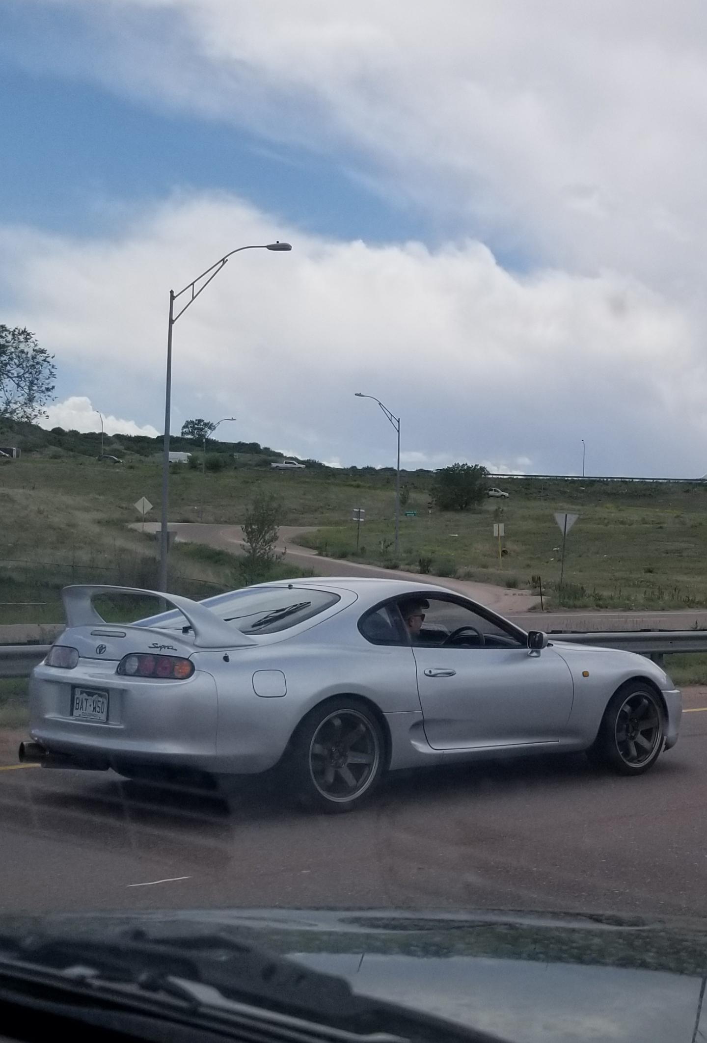 Found a Supra RZ on my way to go hiking with my family. It was rhd with I found pretty cool. This was my first time seeing a MK4 Supra in Colorado, but it Denver I see A90s everywhere up there.