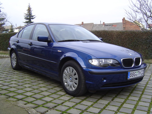 BMW 318d (E46)