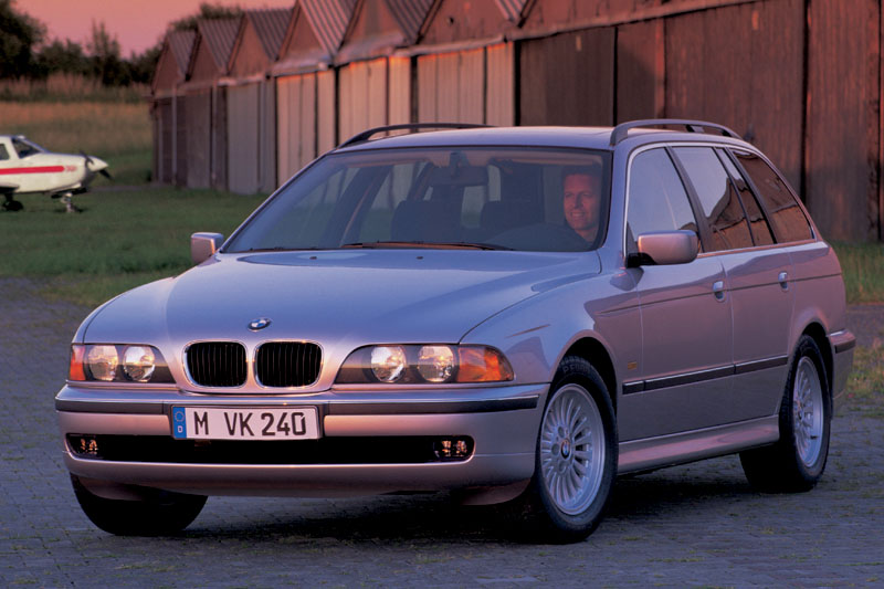 BMW 528i touring (E39) 