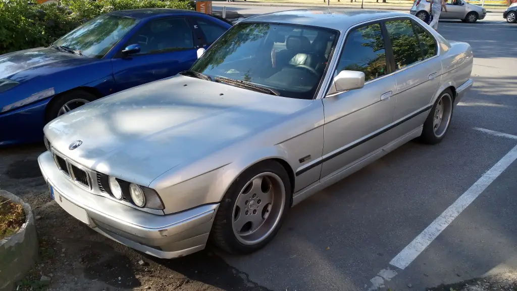 BMW 5 Series E34 saloon