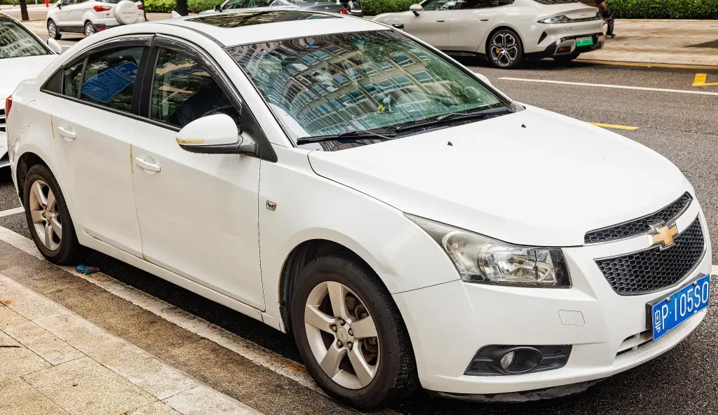 Chevrolet Cruze J300