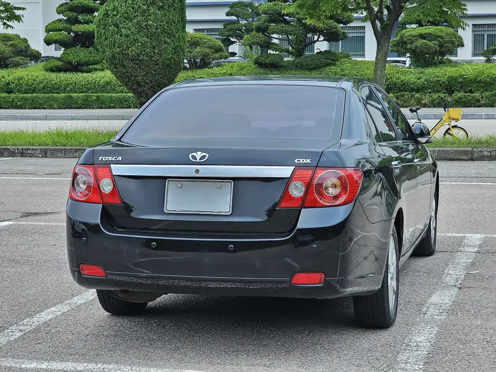 Daewoo Tosca, rear view