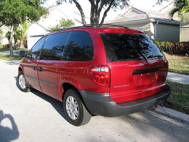 Dodge caravan se