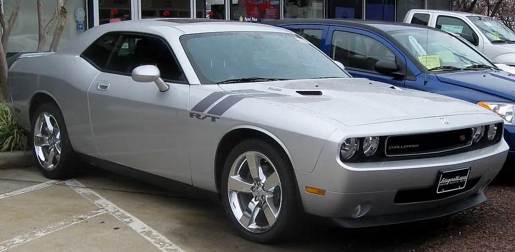 Dodge challenger se