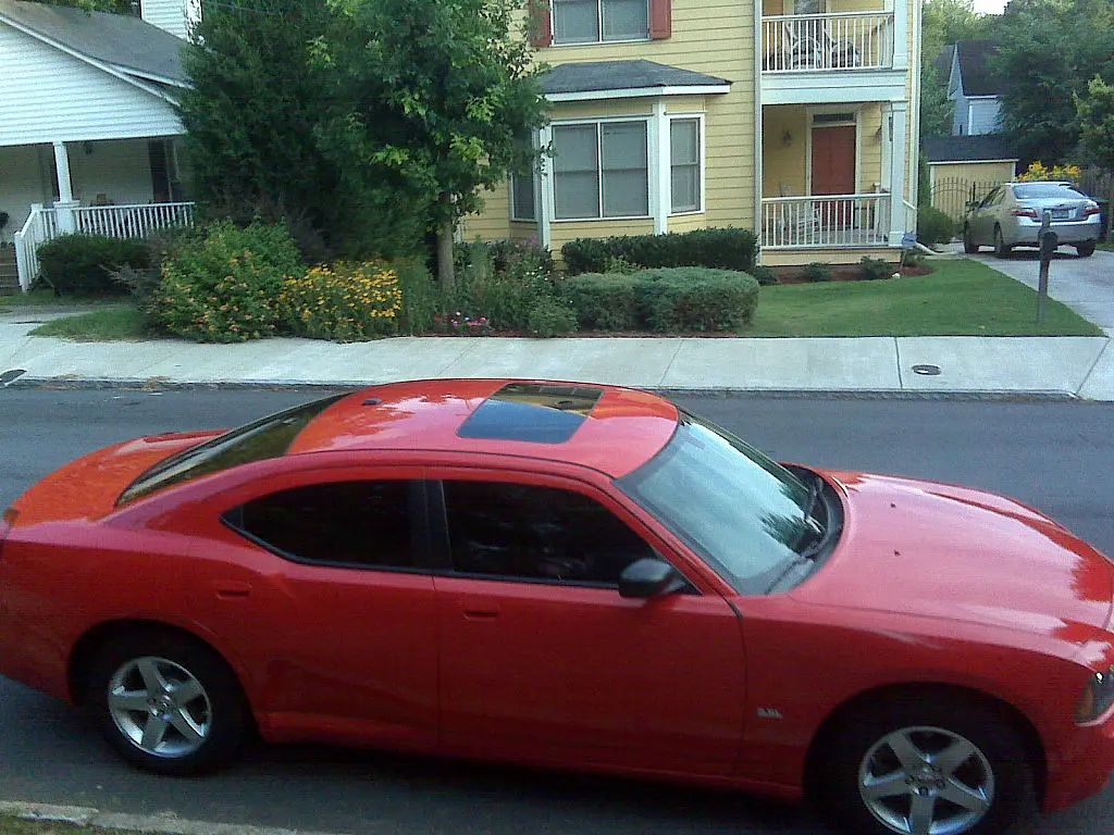 Dodge charger sxt awd