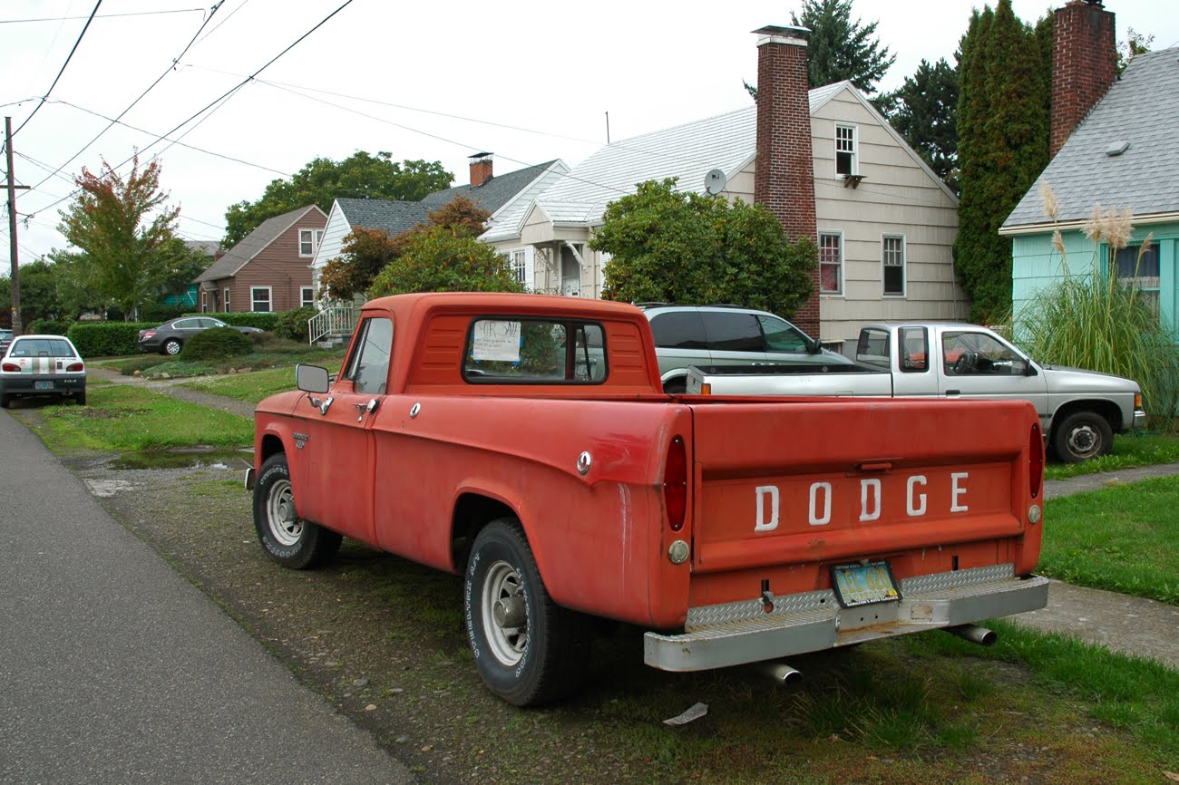 Dodge d-200