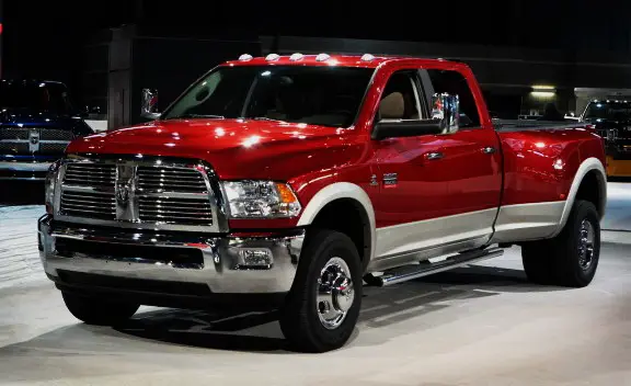 Dodge m
