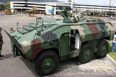 Engesa ee-15