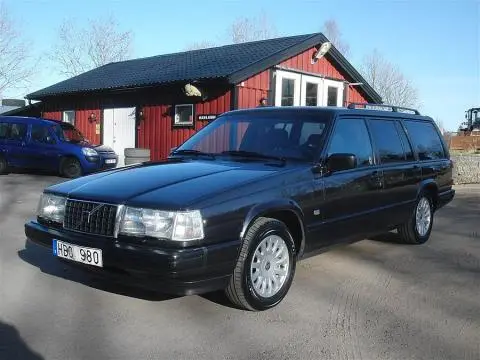 Volvo 945