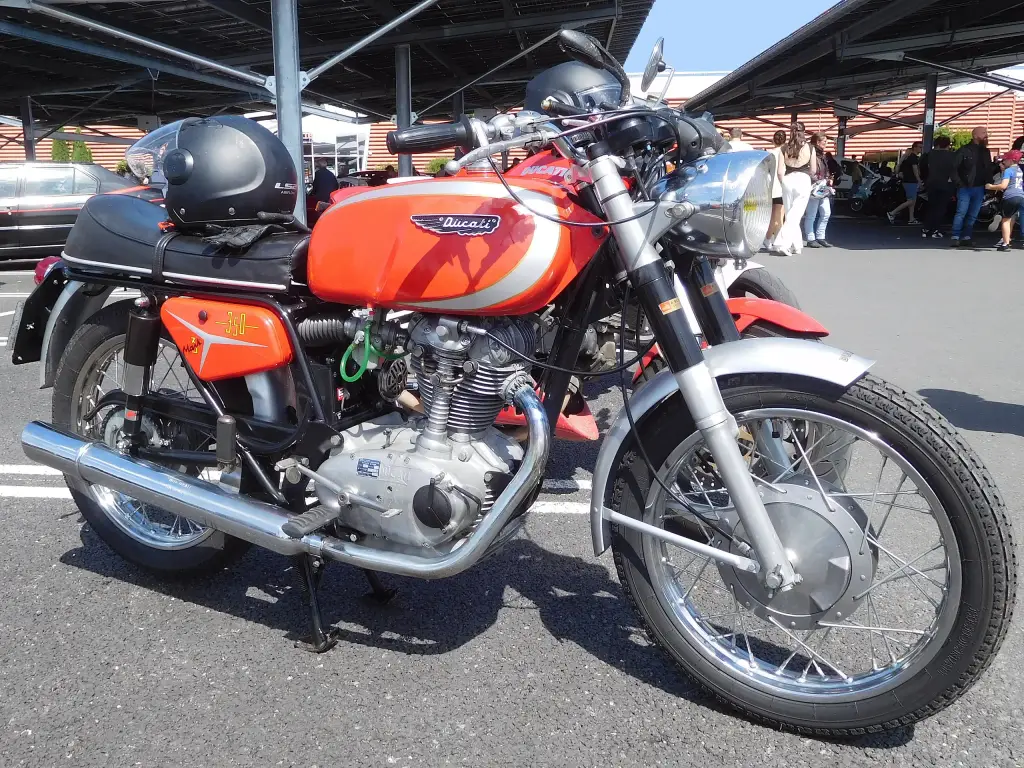 Ducati 350 Mark 3
