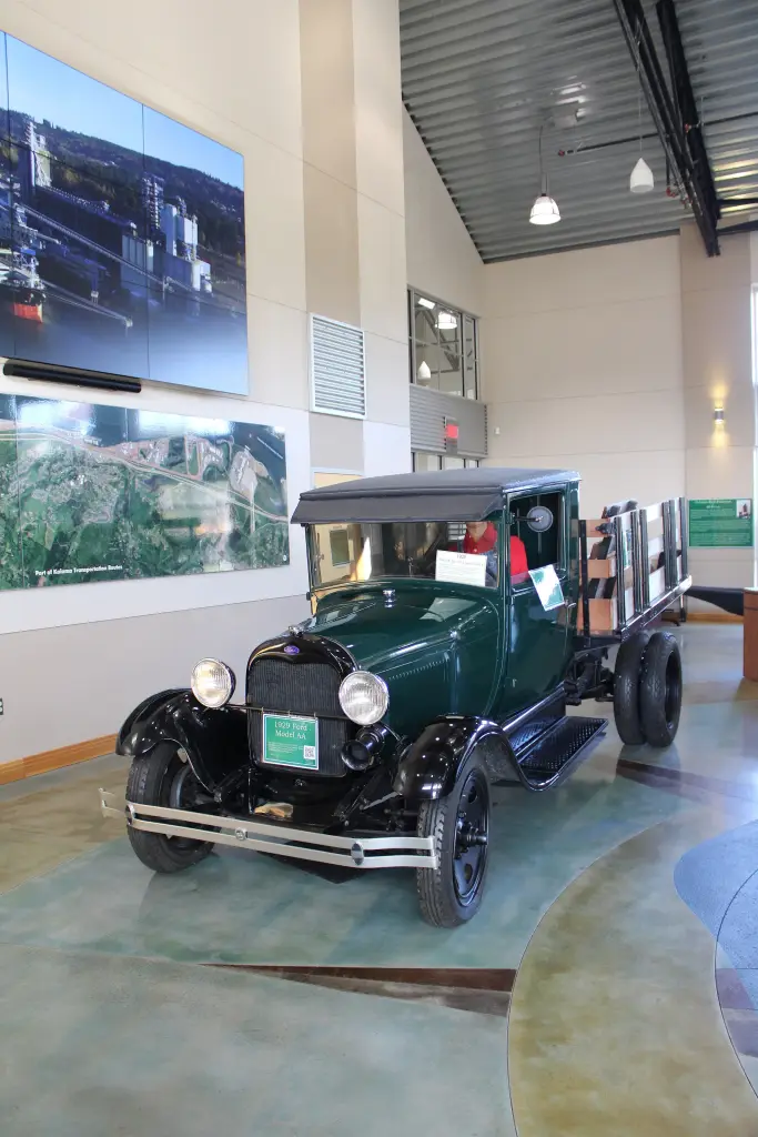 1929 Ford Model AA