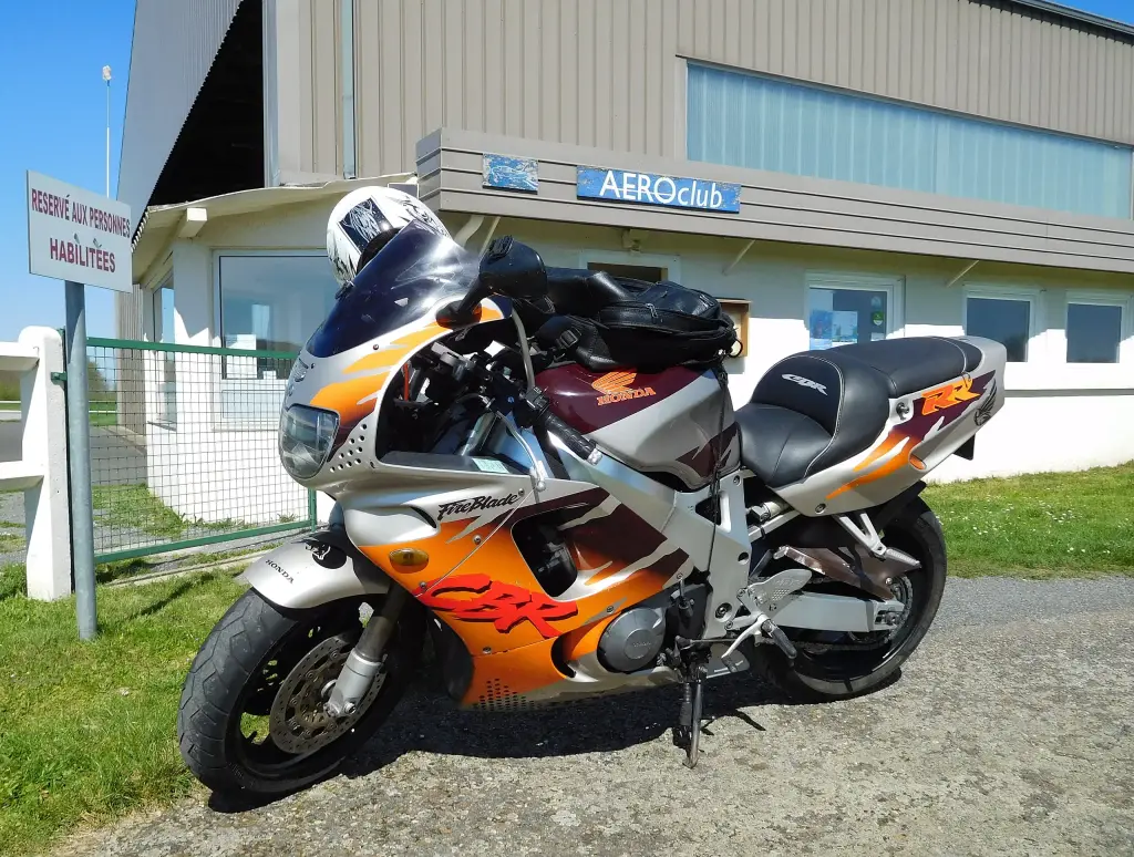 Honda CBR900RR Fireblade