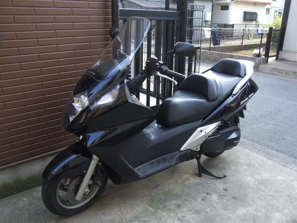 First-generation Honda Silver Wing 400