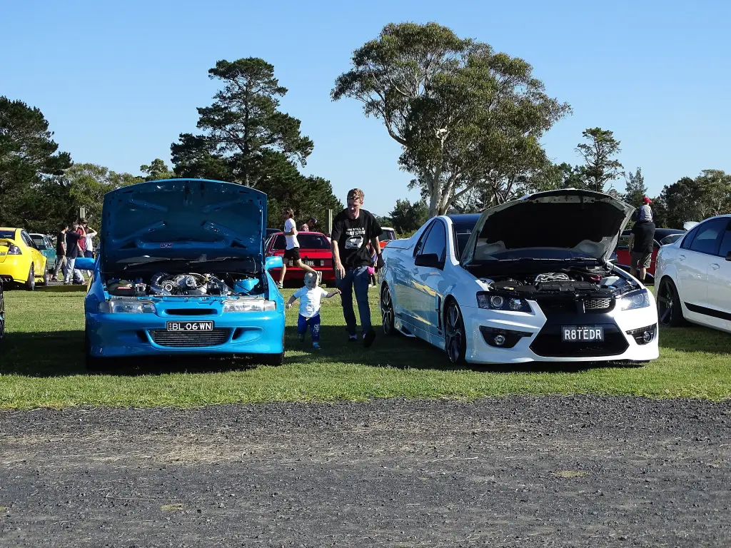 HSV Clubsport and Maloo R8