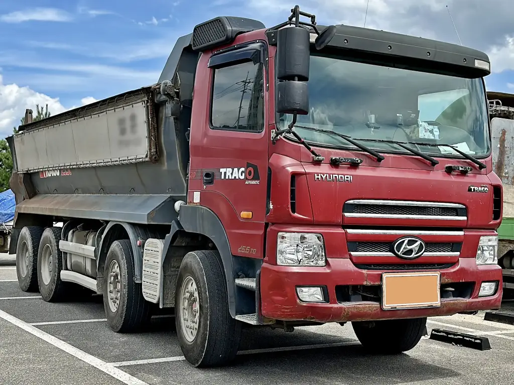 Hyundai Trago truck
