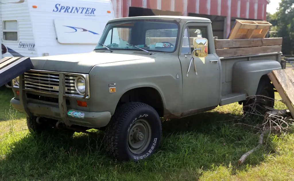 1974 International Harvester 200 four-wheel drive pickup