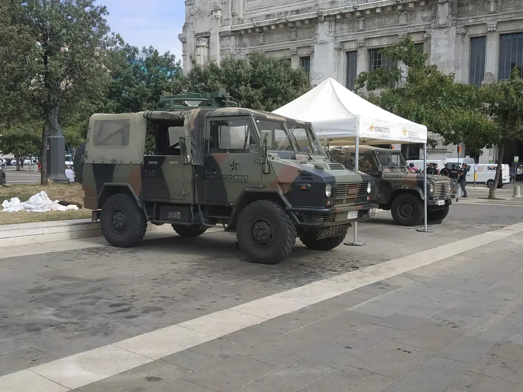 Iveco VM 90 of the Italian Army at Milano Centrale