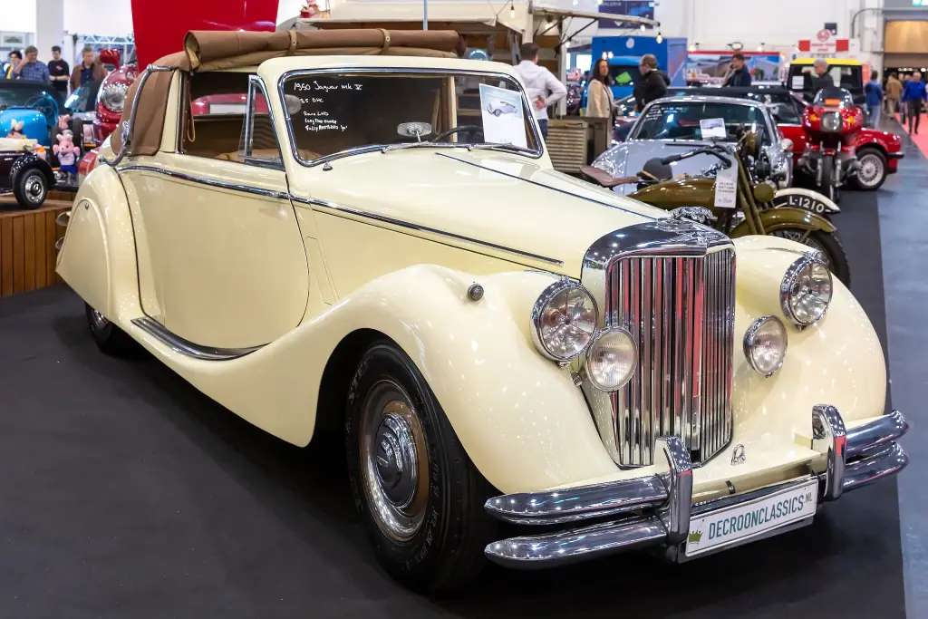 1950 Jaguar Mark V 3.5 drophead coupe