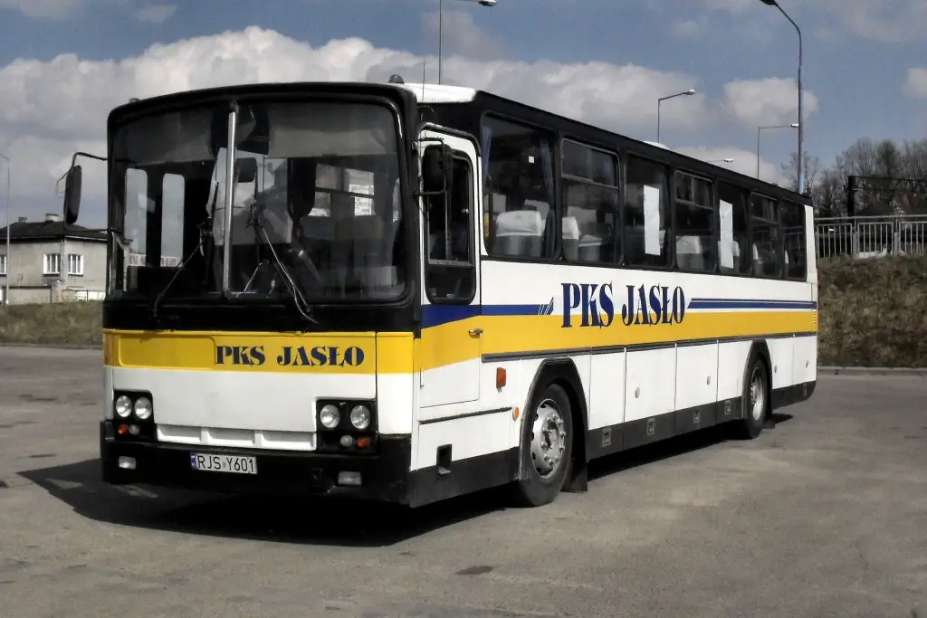 Front of a Jelcz T120 of PKS Jasło