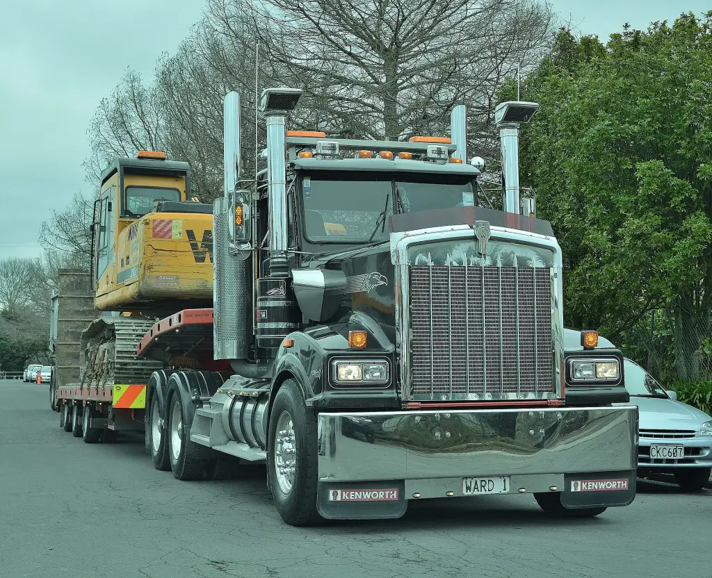 1996 Kenworth T900 in Henderson, West Auckland
