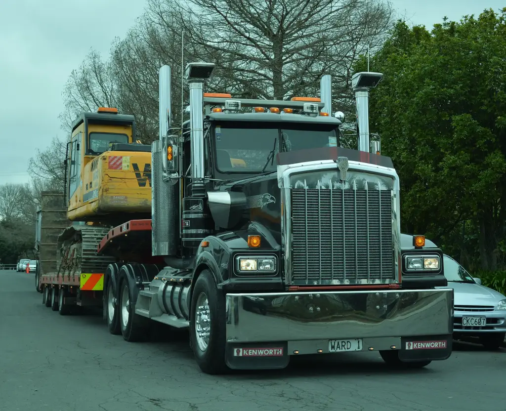 Kenworth T900 tractor unit