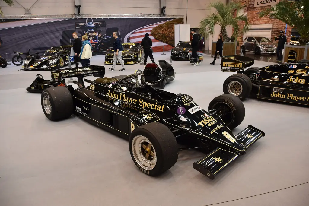 Lotus 87 of 1982