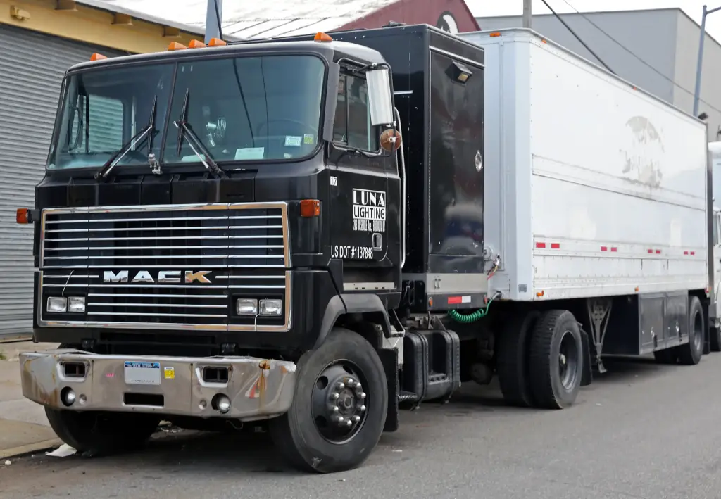 Mack Mh Series