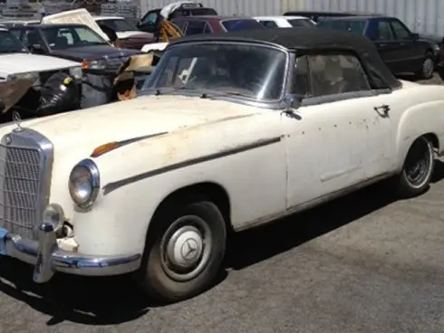 Mercedes-Benz W187: the 220 of 1951