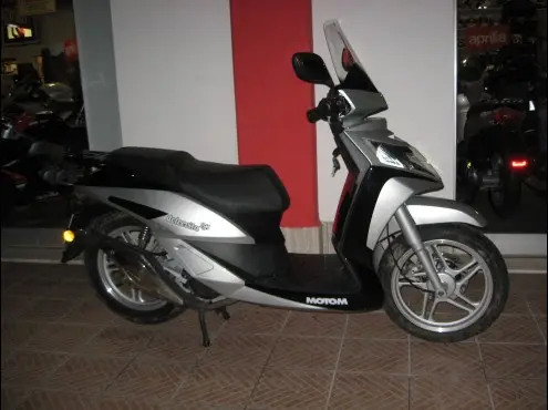 Motom dolcevita