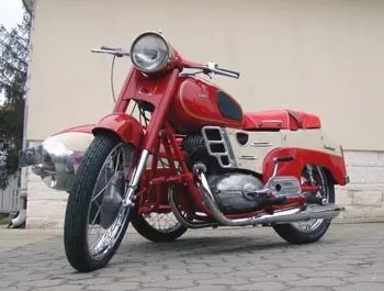 Pannonia t