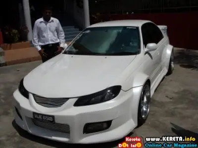 Proton perdana