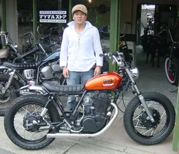 Yamaha sr400