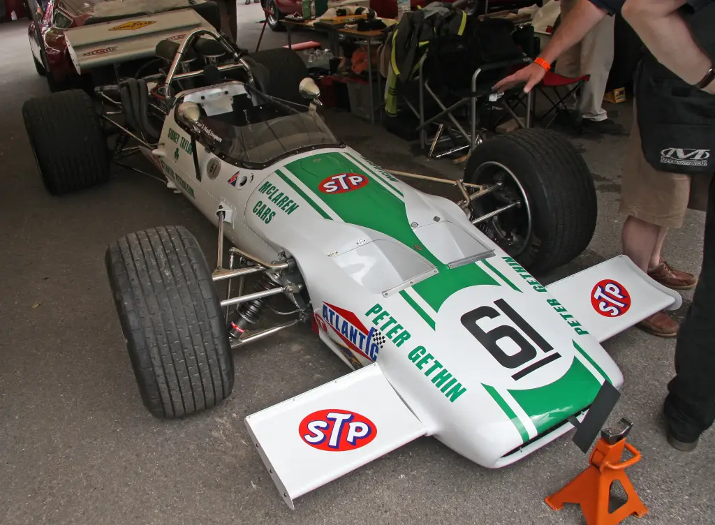 McLaren-Chevrolet M10B