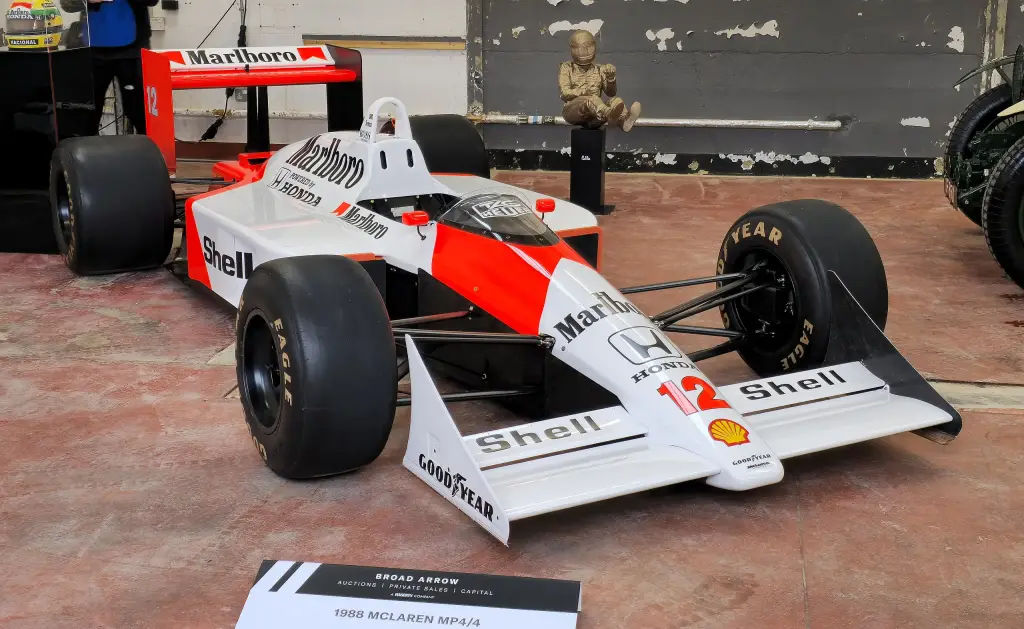 McLaren MP4/4