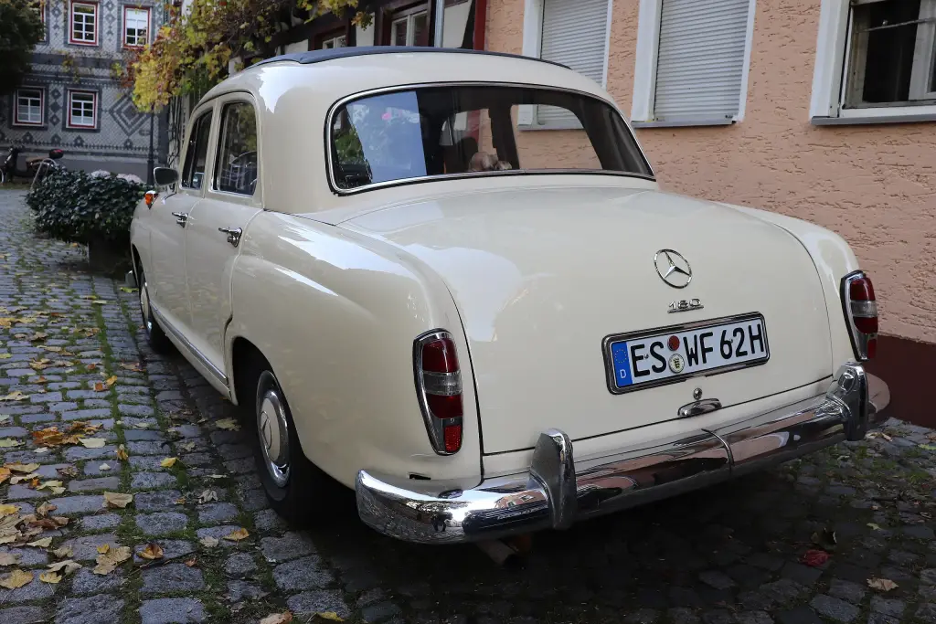 Mercedes-Benz 180 in Esslingen