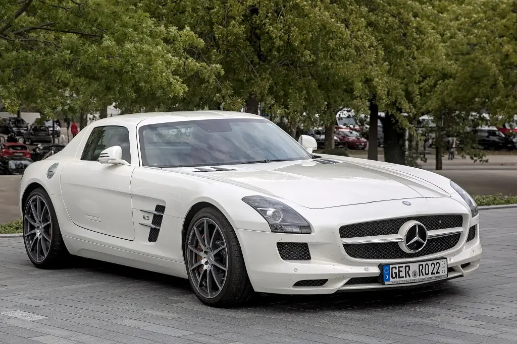 Mercedes-Benz SLS AMG C197