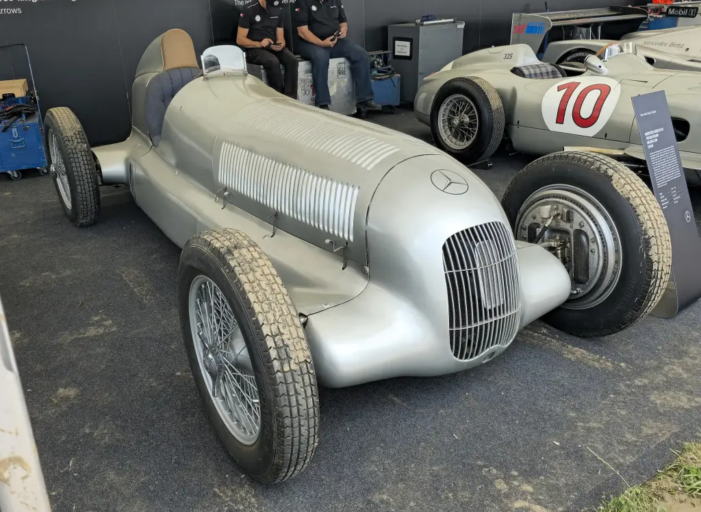 1934 Mercedes-Benz W25
