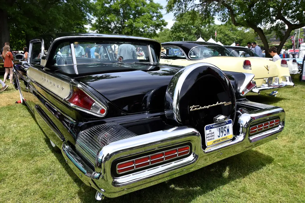 1957 Mercury Turnpike Cruiser
