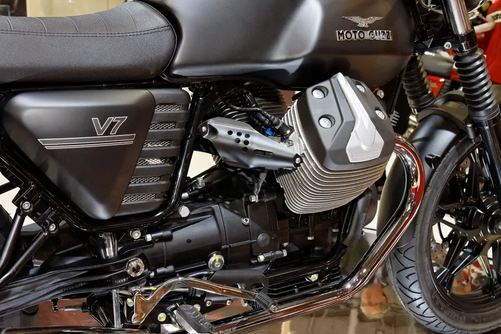 Moto Guzzi V7 at the 2011 Paris show