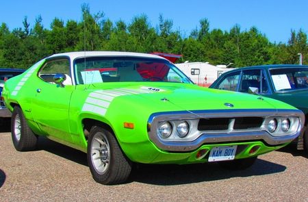 1972 Plymouth Road Runner 440 Maintenance of old vehicles: the material for new …