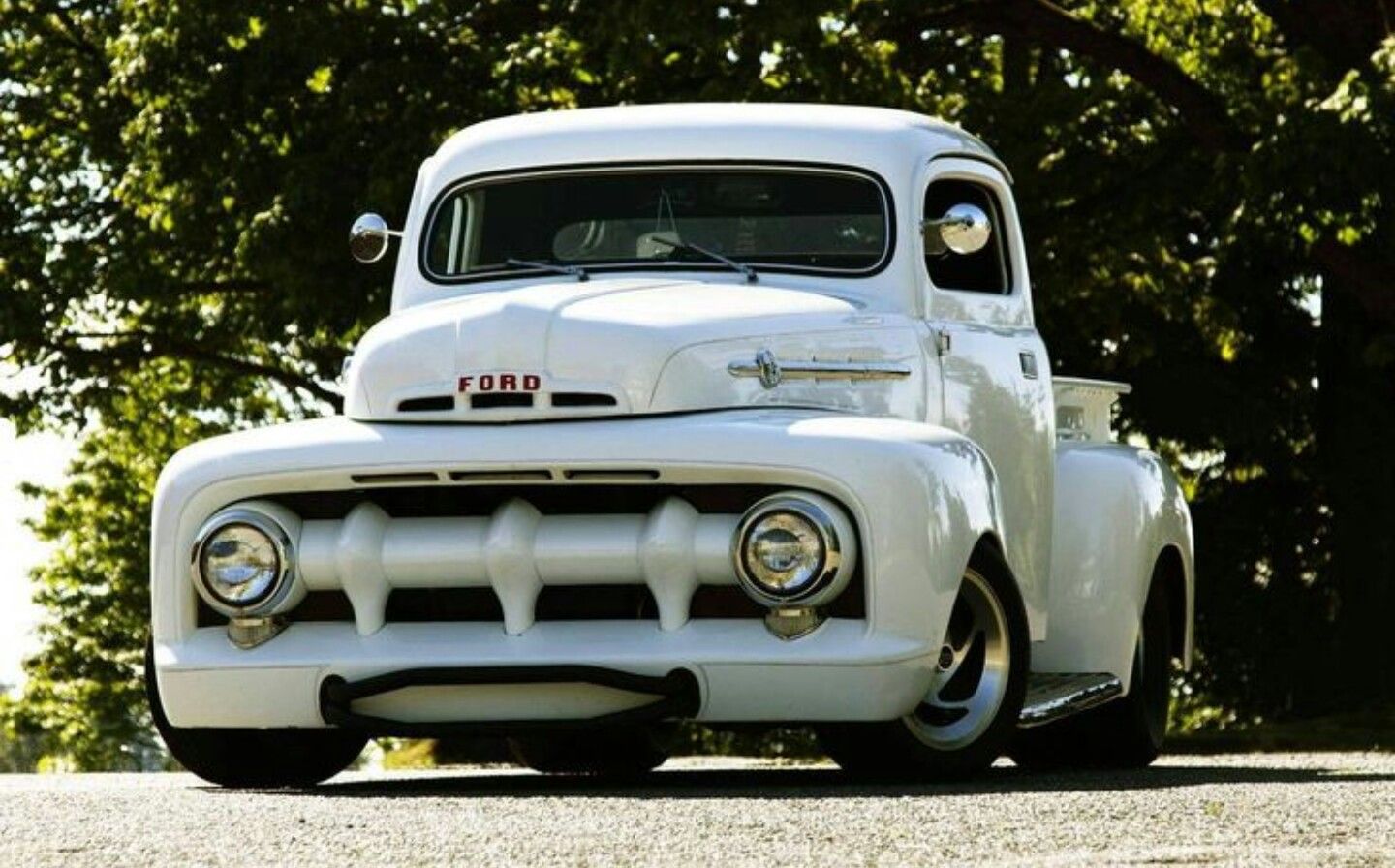 51 Ford F-1