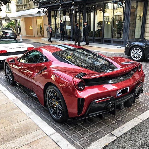 Ferrari 488 Pista on Instagram: “THIS COLOUR IS ??!! Outside Hôtel Hermitage Monte Carlo ?? ———————————————————— Via: @w16_car_spotting #488 #488pista #speciale #pista…”