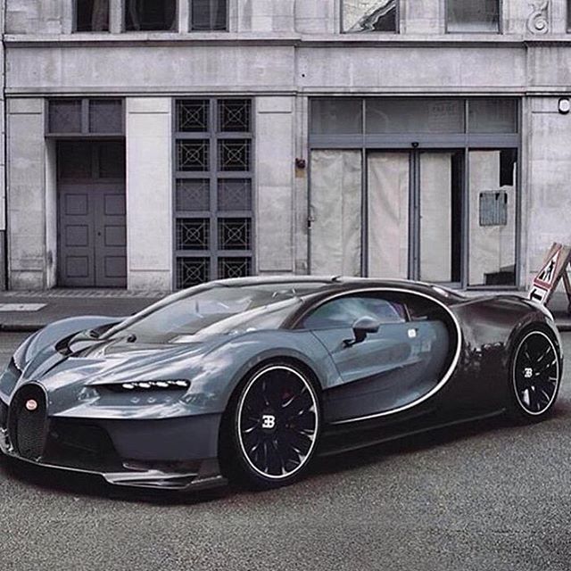Bugatti Chiron Follow @CaliWheels @CaliWheels @CaliWheels #CarsWithoutLimits #Bu…